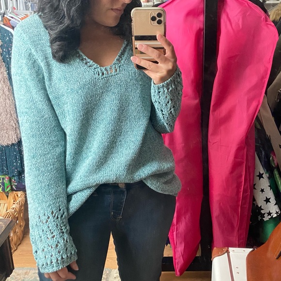Chico’s Aqua Blue Crochet Knit V Neck Sweater - Picture 10 of 11